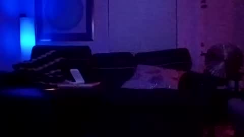 Luv2tokNstrok online show from 10.11.25