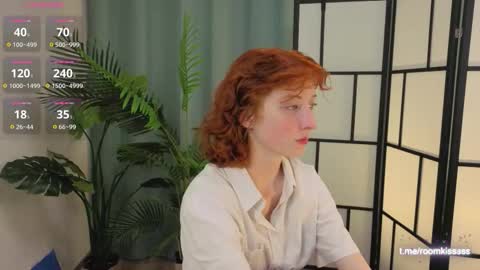 Snapshot of luvenianitschke chatting on 09.17.25 Sasha online show from 09.17.25