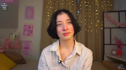 Snapshot of luvenianitschke chatting on 02.22.26 Sasha online show from 02.22.26