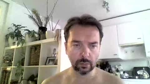 Snapshot of luvly chatting on 11.09.25 Luvly online show from 11.09.25