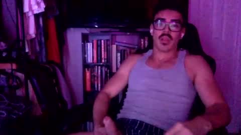 Snapshot of luvrboy77 chatting on 08.08.26 luvrboy77 online show from 08.08.26