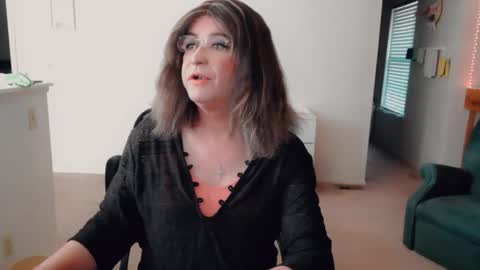 Britney online show from 12.14.25