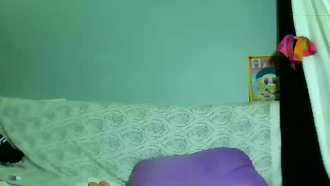 Bee Bee online show from 03.07.25