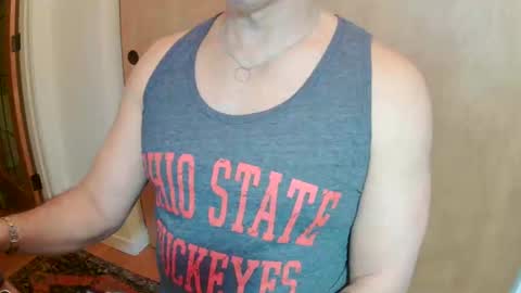 Snapshot of luvzjerkingoff chatting on 01.22.25 luvzjerkingoff online show from 01.22.25