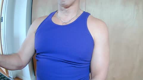 Snapshot of luvzjerkingoff chatting on 03.03.25 luvzjerkingoff online show from 03.03.25