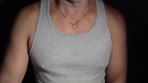 Snapshot of luvzjerkingoff chatting on 10.02.25 luvzjerkingoff online show from 10.02.25