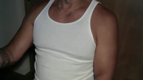 Snapshot of luvzjerkingoff chatting on 10.23.25 luvzjerkingoff online show from 10.23.25