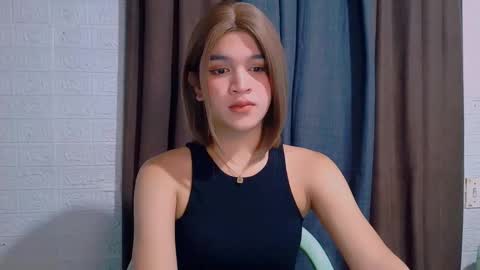 Snapshot of lux_white chatting on 02.04.26 queen lux online show from 02.04.26