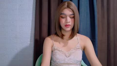 Snapshot of lux_white chatting on 02.25.26 queen lux online show from 02.25.26