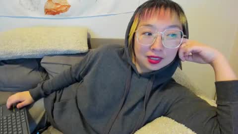 LuxGray online show from 02.01.25