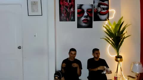 Snapshot of luxhousexx chatting on 04.14.26 Jackson and Matt online show from 04.14.26