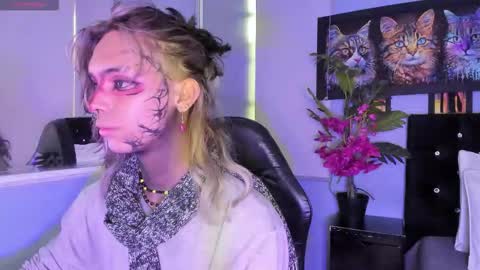 Luxiel 3 online show from 11.18.25