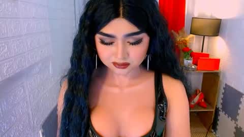 Snapshot of luxsasha chatting on 03.03.26 Sasha Blaire online show from 03.03.26