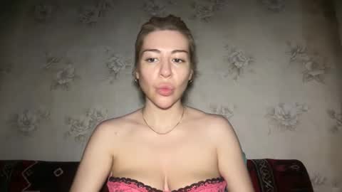 LuxSonyaStar online show from 06.09.26