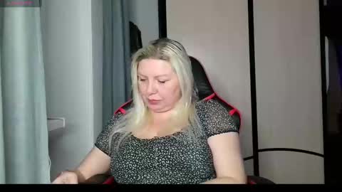 Luxury White online show from 01.13.25