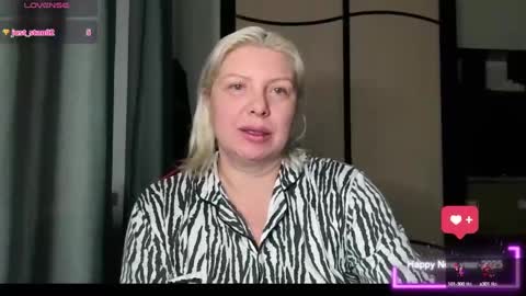 Luxury White online show from 01.26.25