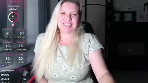 Luxury White online show from 09.09.25