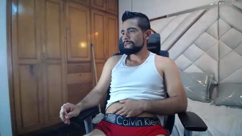 Lesly And Arnold online show from 01.24.25