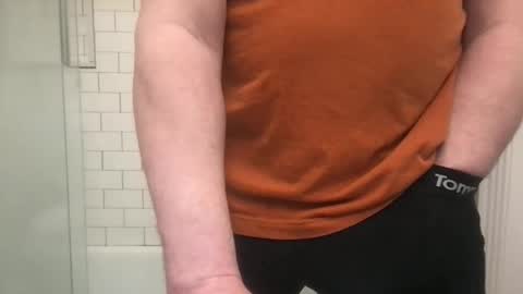 lvguynextdoor440656 online show from 03.26.26