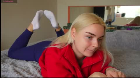 Lana online show from 10.22.25