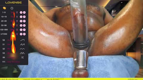 Snapshot of lxbbcxl chatting on 09.18.25 lxbbcxl online show from 09.18.25