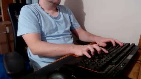 Snapshot of lxgxnd99 chatting on 12.31.24 lxgxnd99 online show from 12.31.24