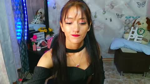 Snapshot of lya_ch chatting on 02.11.25 Call me Lia online show from 02.11.25