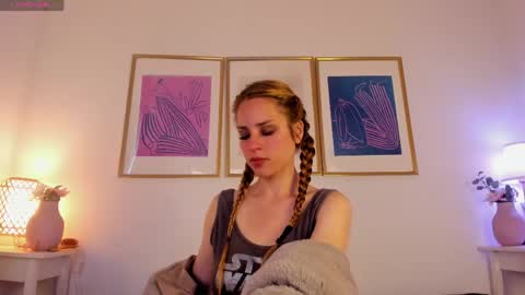 LYA online show from 05.30.26