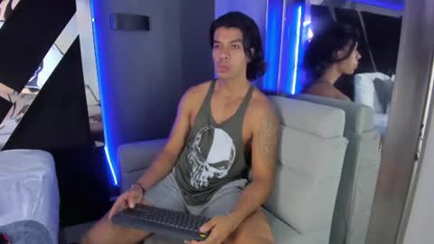 Snapshot of lycan_mushu chatting on 07.07.26 Lycan online show from 07.07.26