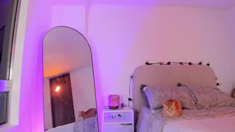 Snapshot of lycoris_radiata_ chatting on 03.03.26 ALIS online show from 03.03.26