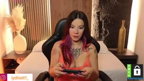 Jhuliet online show from 02.14.25