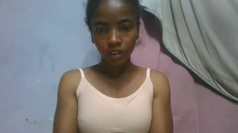 lydie856696 online show from 04.19.26