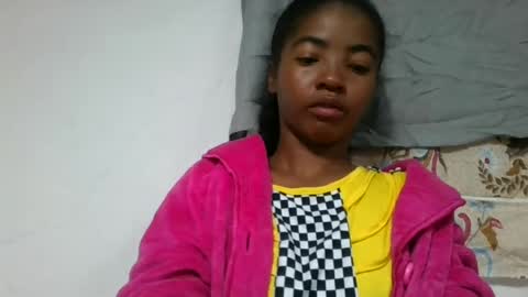 Snapshot of lydie856696 chatting on 07.17.26 lydie856696 online show from 07.17.26