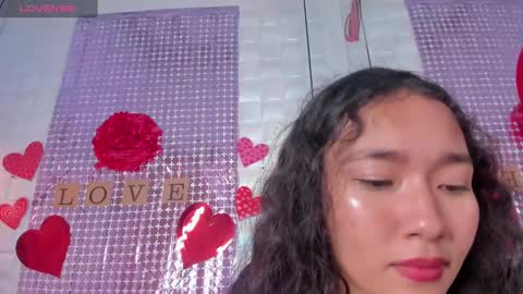 Lyhana Lee online show from 02.12.25