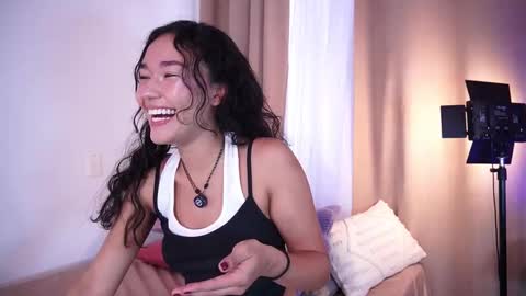 Lyhana Lee online show from 03.29.26