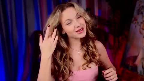 simply Eliza  online show from 10.06.25