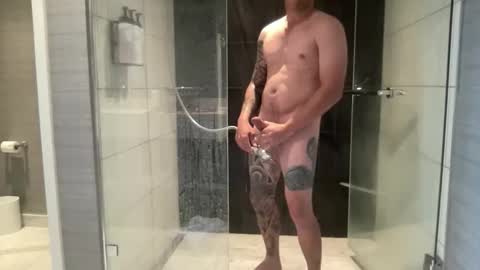 lyle1115 online show from 10.20.25