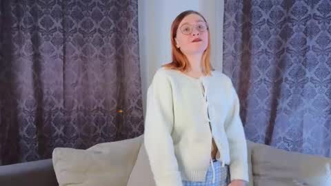 hi im Lyle online show from 12.14.25