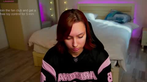 Snapshot of lylianrosse chatting on 10.26.25 Lylian online show from 10.26.25