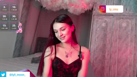 Snapshot of lylita_moon chatting on 12.21.24 Littl online show from 12.21.24
