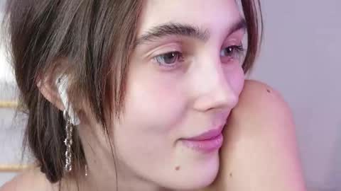Lyly   online show from 02.16.25