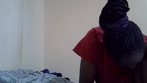 lyn_anna online show from 09.17.25