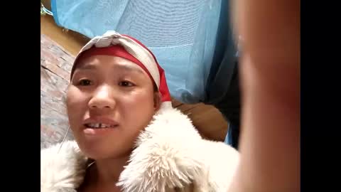 lyn_eva online show from 02.12.26