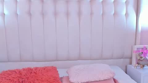 Lyn online show from 12.16.25