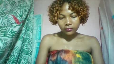 lyndah19 online show from 01.05.26