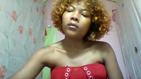 Snapshot of lyndah19 chatting on 02.19.26 lyndah19 online show from 02.19.26