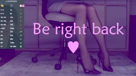 Lynda White online show from 04.08.26