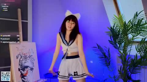 Suki online show from 02.22.25