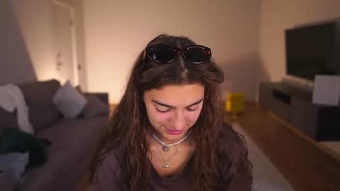  LYNN  online show from 07.16.26