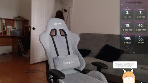 lynne_dawson online show from 02.12.25